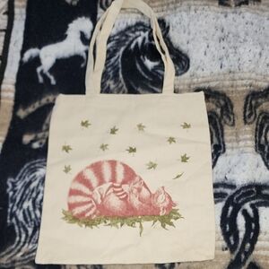 designed by the artist and PhD in Arts Adriana Ronquillo. Hand Made.